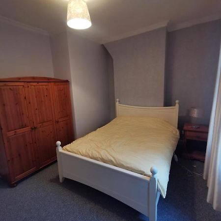 Parkside House 3 Bedroom 2 Bathroom. Parking. Barrow-in-Furness Buitenkant foto